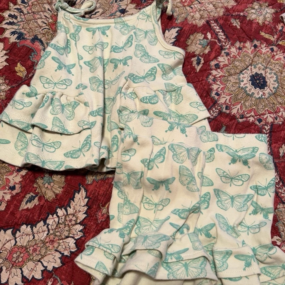 Kate Quinn butterfly short set.